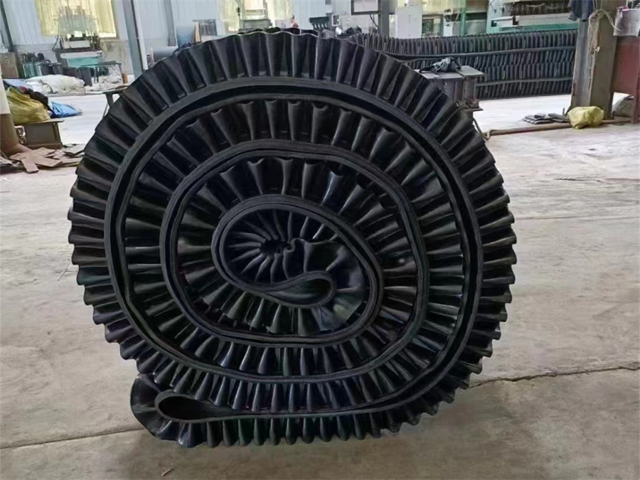 大倾角挡边输送带